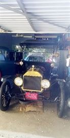 1915 Ford Model T 