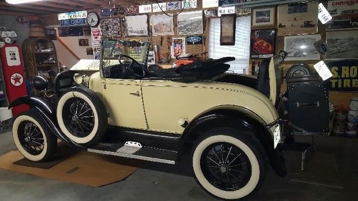 1980 Ford Shay Model A reproduction concertible.
Available now for Preview
Call 865 323 2256 for appointment
