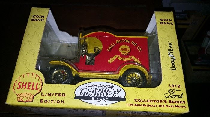 1912 reproduction Ford Shell truck die cast metal coin bank 