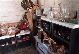 Mason jars, hurricane globes and knick-knacks!