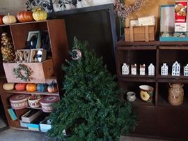 Christmas, women's shoes and barrister boxes!