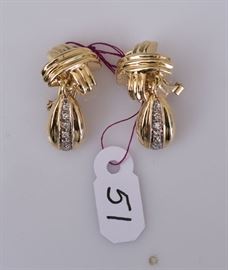 14k Gold Diamond Drop Earrings
1 1/4" long, 5.8 dwt gross