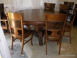 Late 19th Century Oak circular Table , exquisite base on this, 60 inches in diameter.
