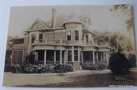 The Original Home of Gove Hardee in Live Oak, a Bank now stands where this home existed.