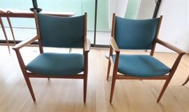 Hans Wegner/Johannes Hansen Chairs