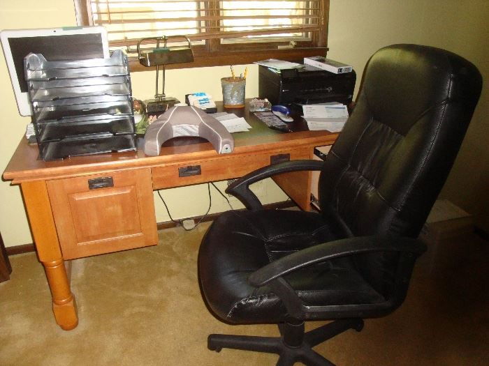 Office chair, Printer, Office supplies