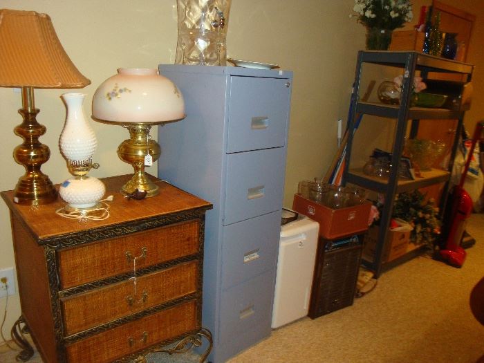 3/drawer chest, table lamps, dehumidifier, shelving