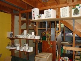 dept 56 houses and accessories. card table 4/chairs