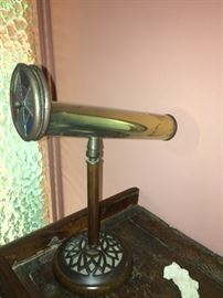 antique kaléidoscope.