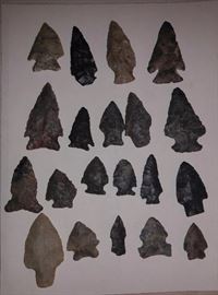Vintage arrowheads from Ohio exceptional collection