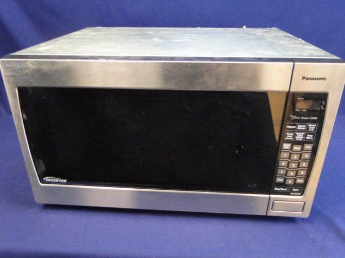Panasonic "The Genius" Microwave