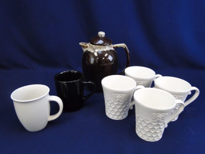Teapot & Mugs