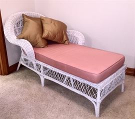 Wicket chaise lounger