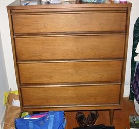 Bassett Furniture 4 Drawer Chest