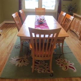 Dining Suite / Rugs