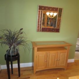 Accent Furniture to Choose From / Mirrors