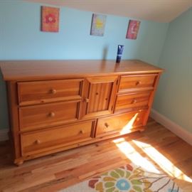 6 Macy's Bedroom Suites To Choose From