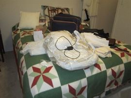 Craftmatic full size bed