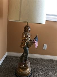 Patriotic table lamp