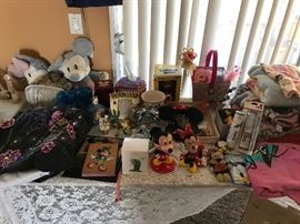 Disney: bags, figurines, stuffed, towels, sheets, curtains, mugs, jewelry box, much more