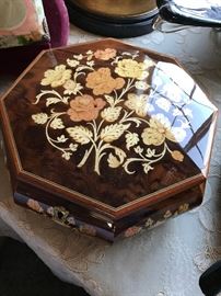 Music Box by Reuge. The Way We Were