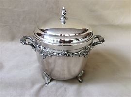 Wallace Baroque ice bucket with Thermos brand insert