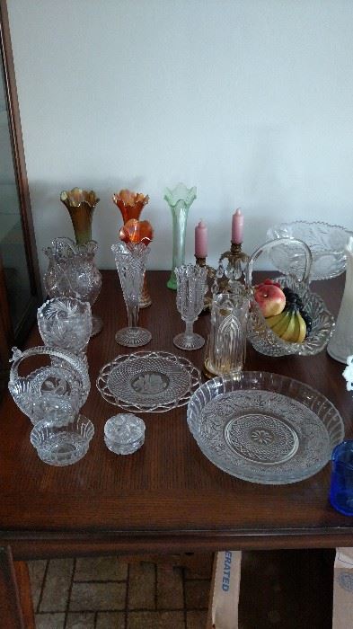 Carnival glass, glassware