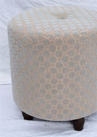 Home Goods Foot Stool Greenish Gold New