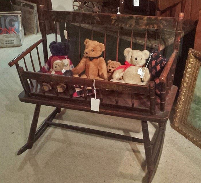 Decorated mammy's bench