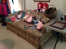 Camel back sofa, Madame Alexander dolls