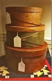 Shaker boxes, some with original paint