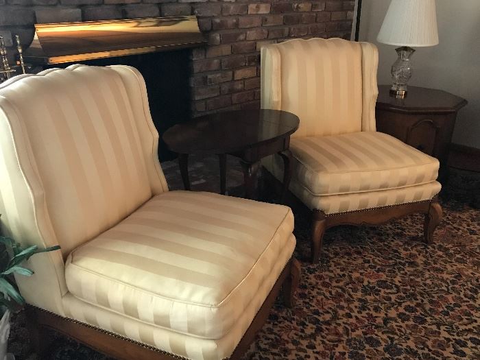 Beautiful pair of high end upholstered chairs in excellent condition