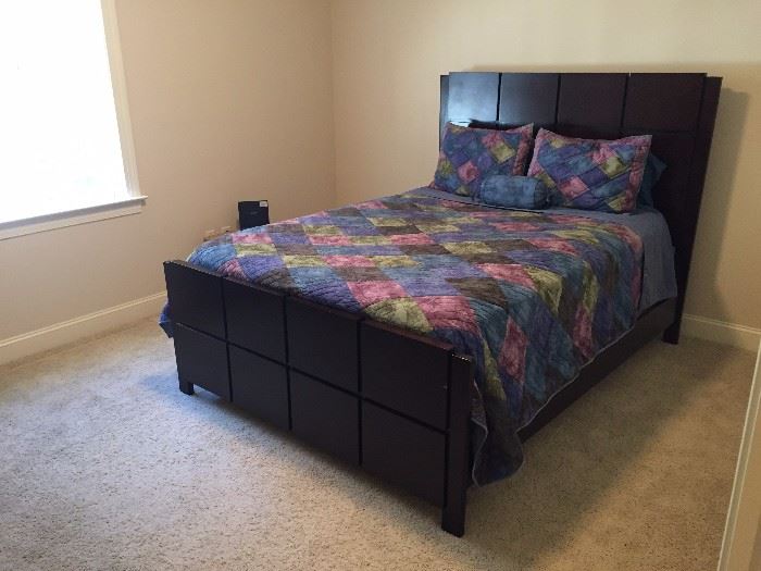 Queen bed frame, headboard and footboard