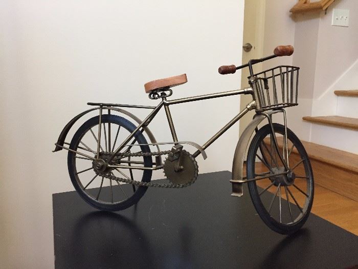 Accent bicycle decorative item