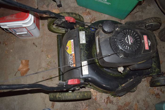 Craftsman Honda GCV lawn mower