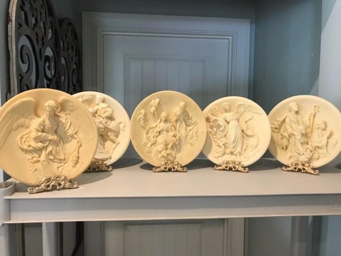 Italian Alabaster Nativity plates