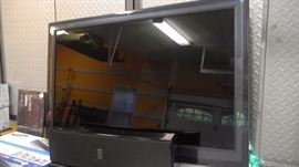 42" Panasonic flat screen (2010), with attached wall mount