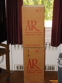 AR 4X Speakers 