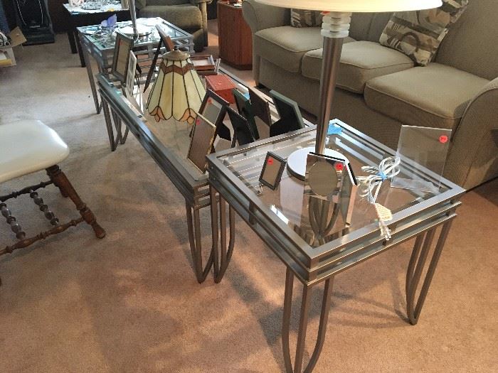 coffee table and end tables 