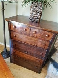 Shaker Style Chest