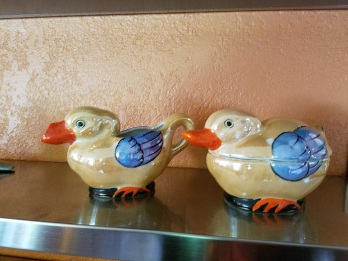 Lusterware Ducks
