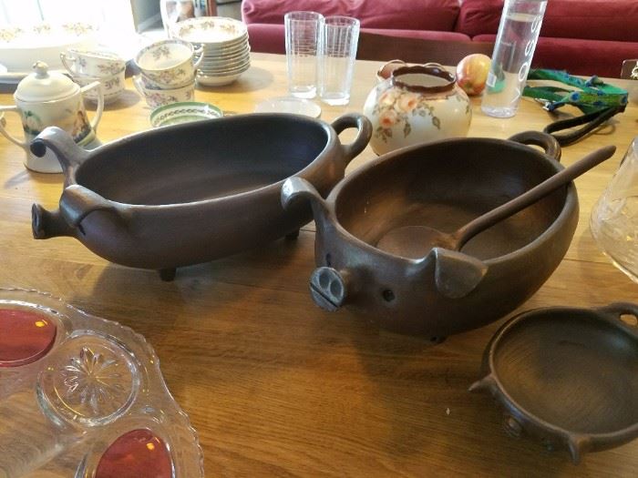Oink! Oink! Earthenware or Pottery Pig Bowls