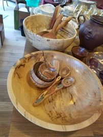 Wooden Salad Bowls..and other wooden items