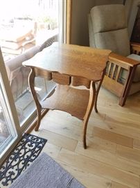 Vintage Side Table - Oak? 