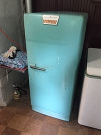 The best turquoise fridge ever small and still works great