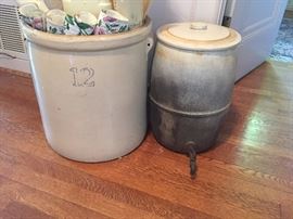 Large antique crock and lemon aid server!!