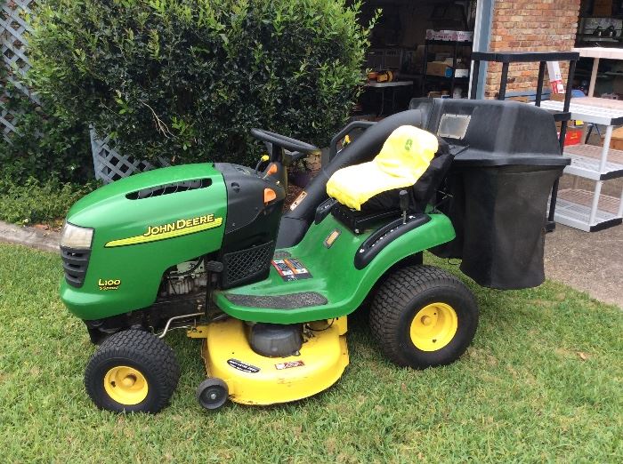 John Deer lawn mower available to the highest silent bids by Saturday 2:30pm