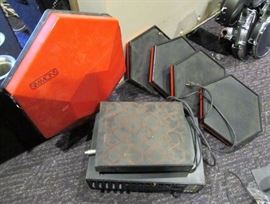Simmons 5 pc electronic drum set w/16 channel sampler and equalizer with Synth.
