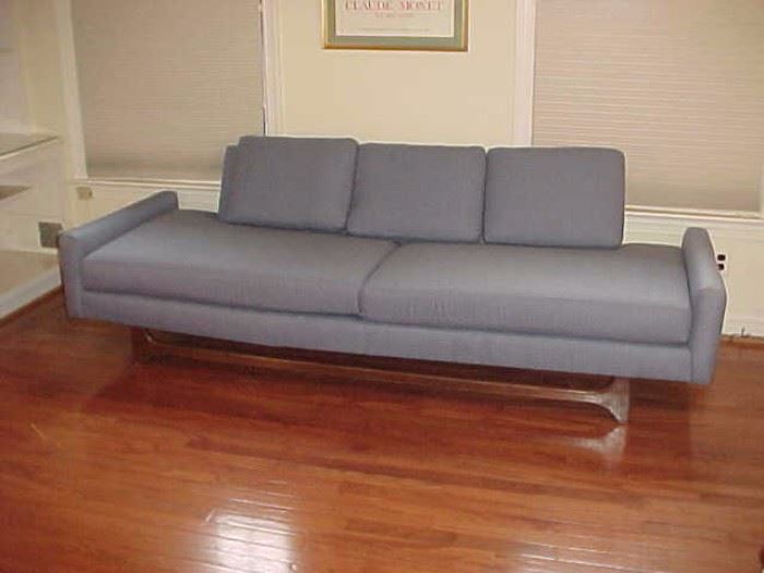 …              MIDCENTURY  SOFA