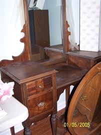 another vintage Knee Hole Dresser with Mirror